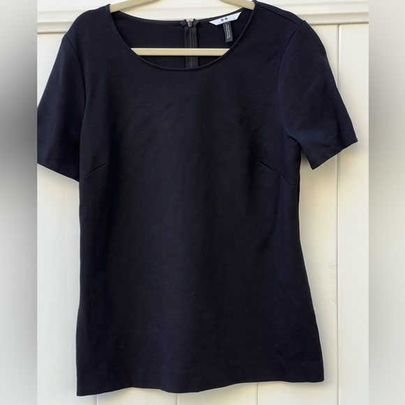 A Pea In The Pod Black Short Sleeve Maternity Top Size Large - Picture 8 of 8